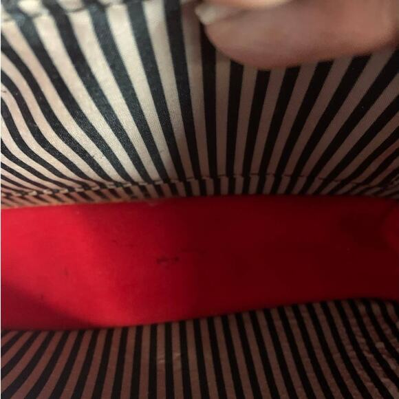 Karia Red Crossbody bag - Picture 6 of 7